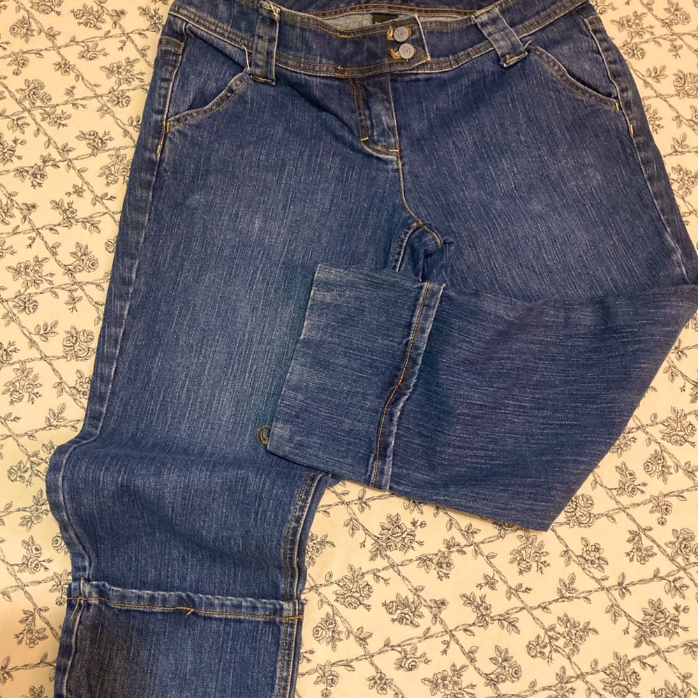 New York & Company Capri’s Size 6